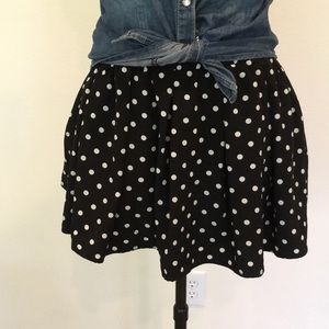 New Forever 21 Velvet Pleat Fluid Shorts - M